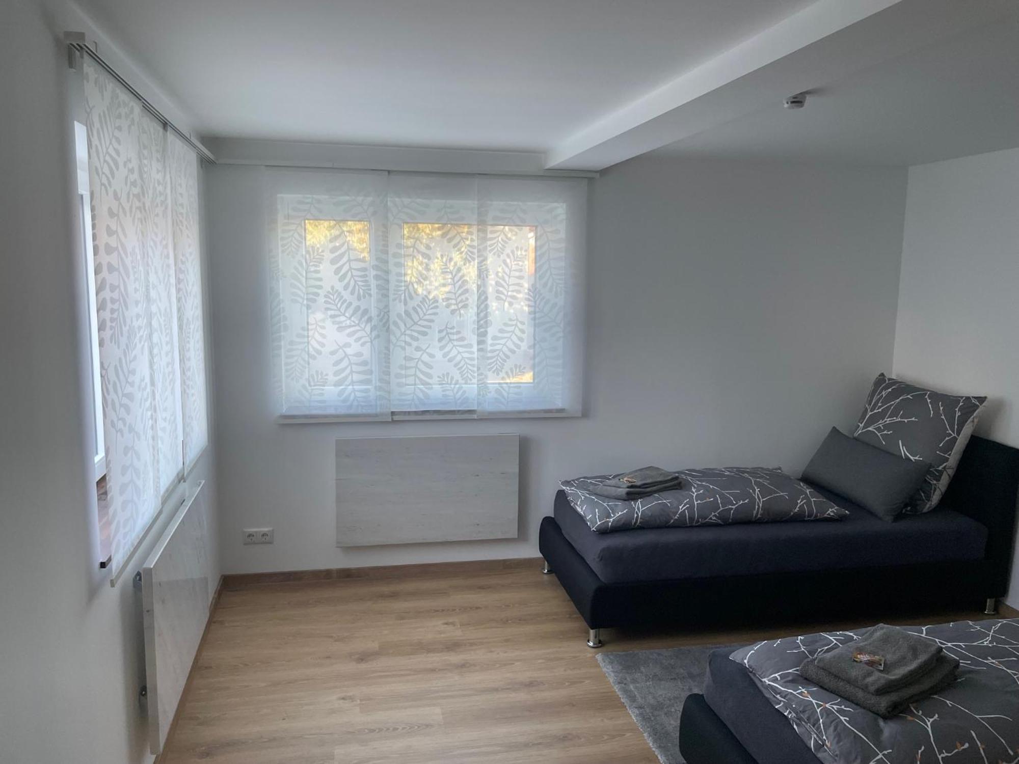 Exklusive Zimmer Mit Geteiltem Bad Und Kueche Kg Stadtilm Exterior foto